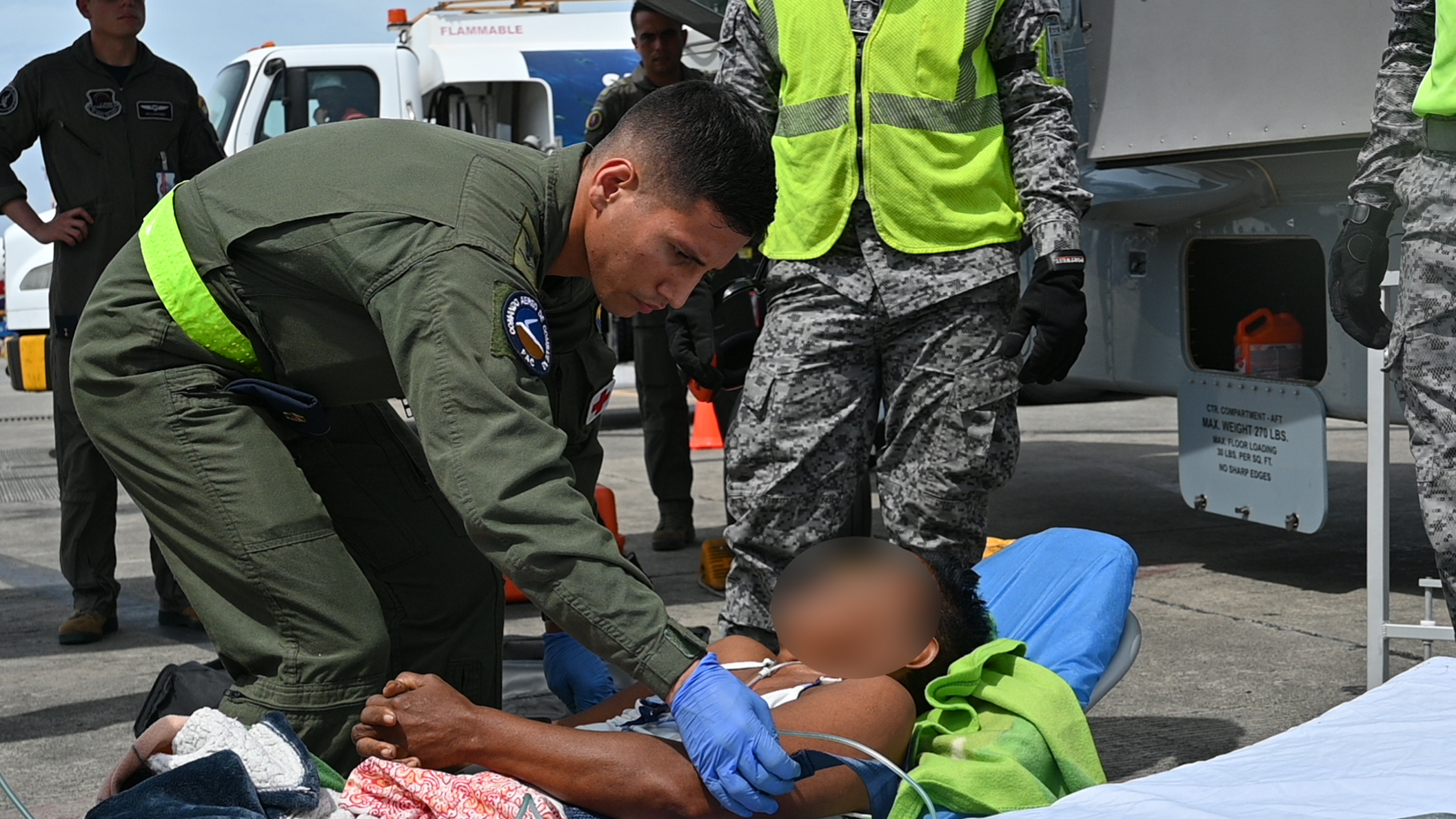 Traslado aeromédico facilitó atención especializada para adulta mayor en San Andrés