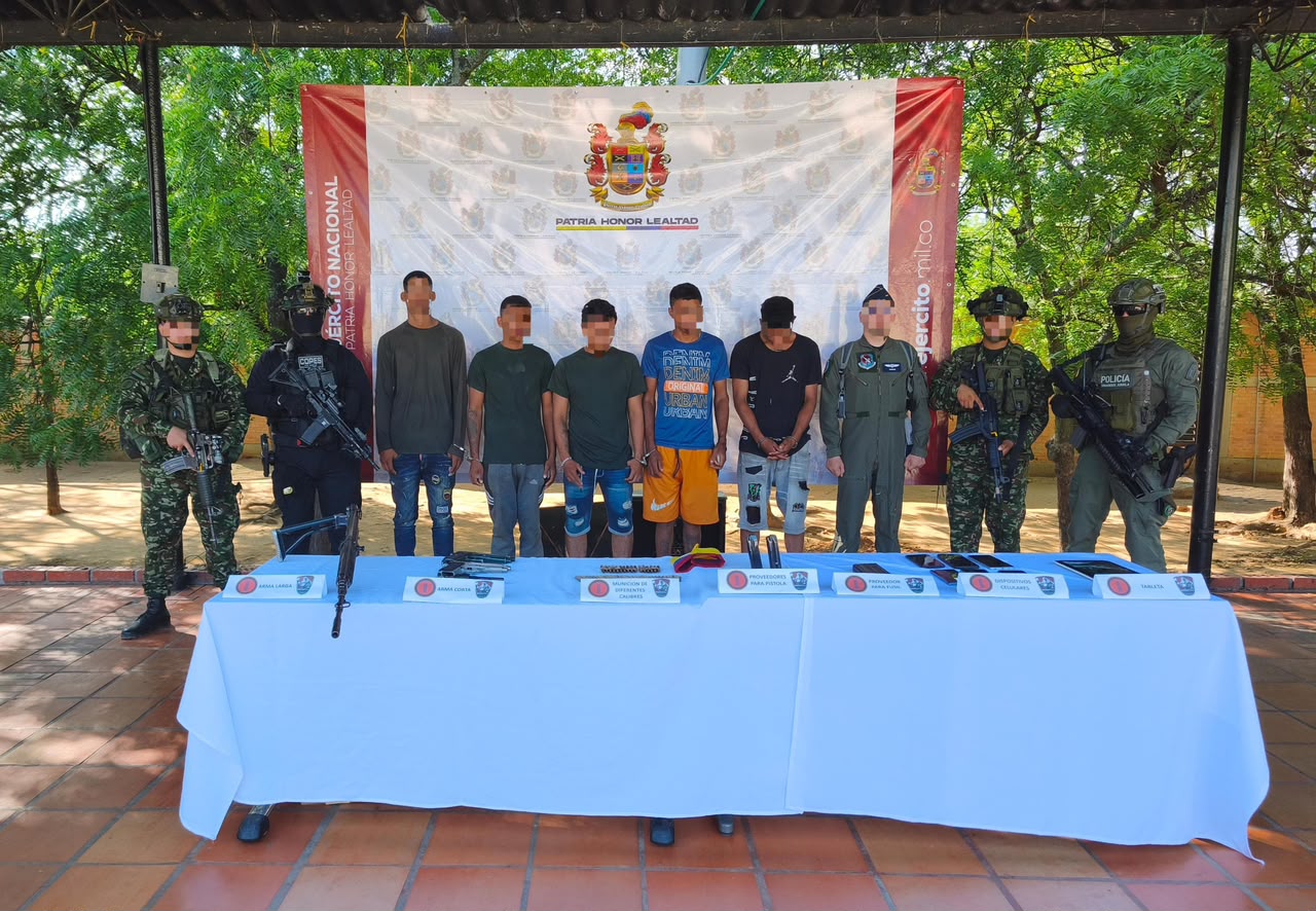 Capturados y un menor recuperado, deja operación contra las FARC-EP en Tibú 