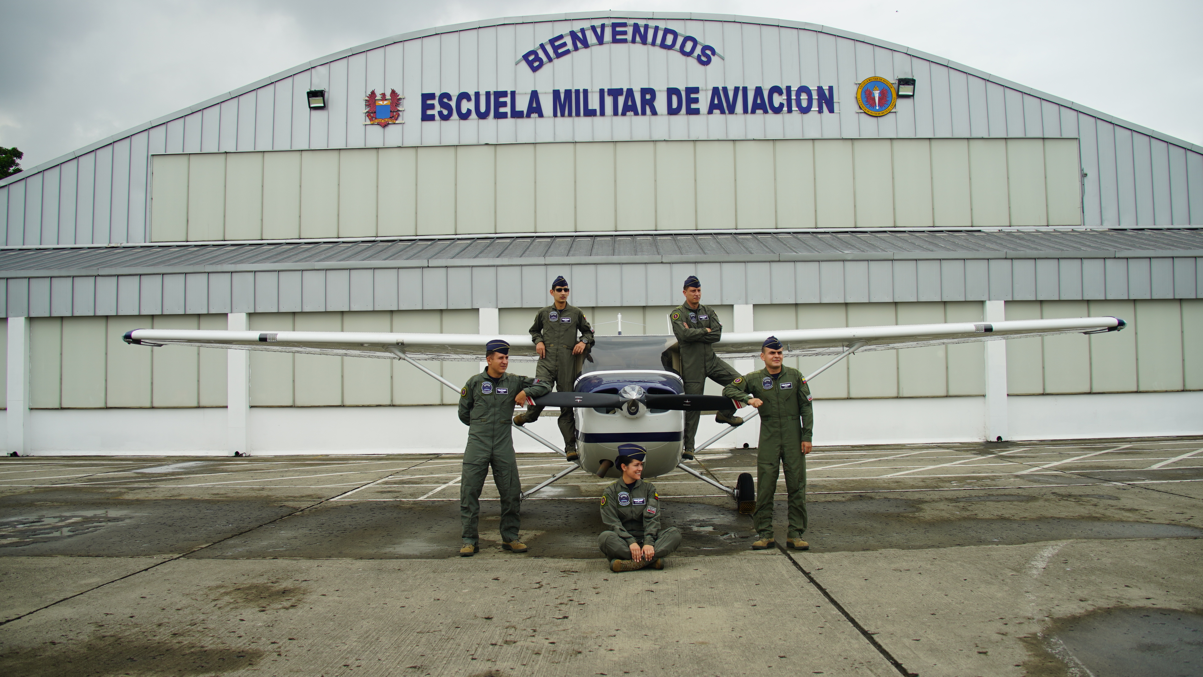 En ellos se realiza la instrucción de los futuros pilotos militares de la Fuerza Aérea Colombiana. 