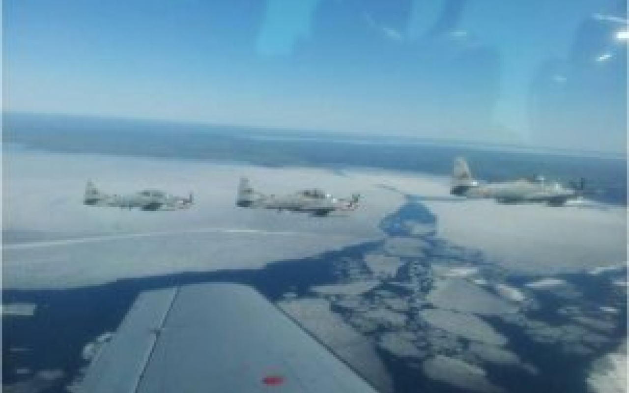 Primer Vuelo de los A-29 Supertucano sobre Cold Lake (Canadá)