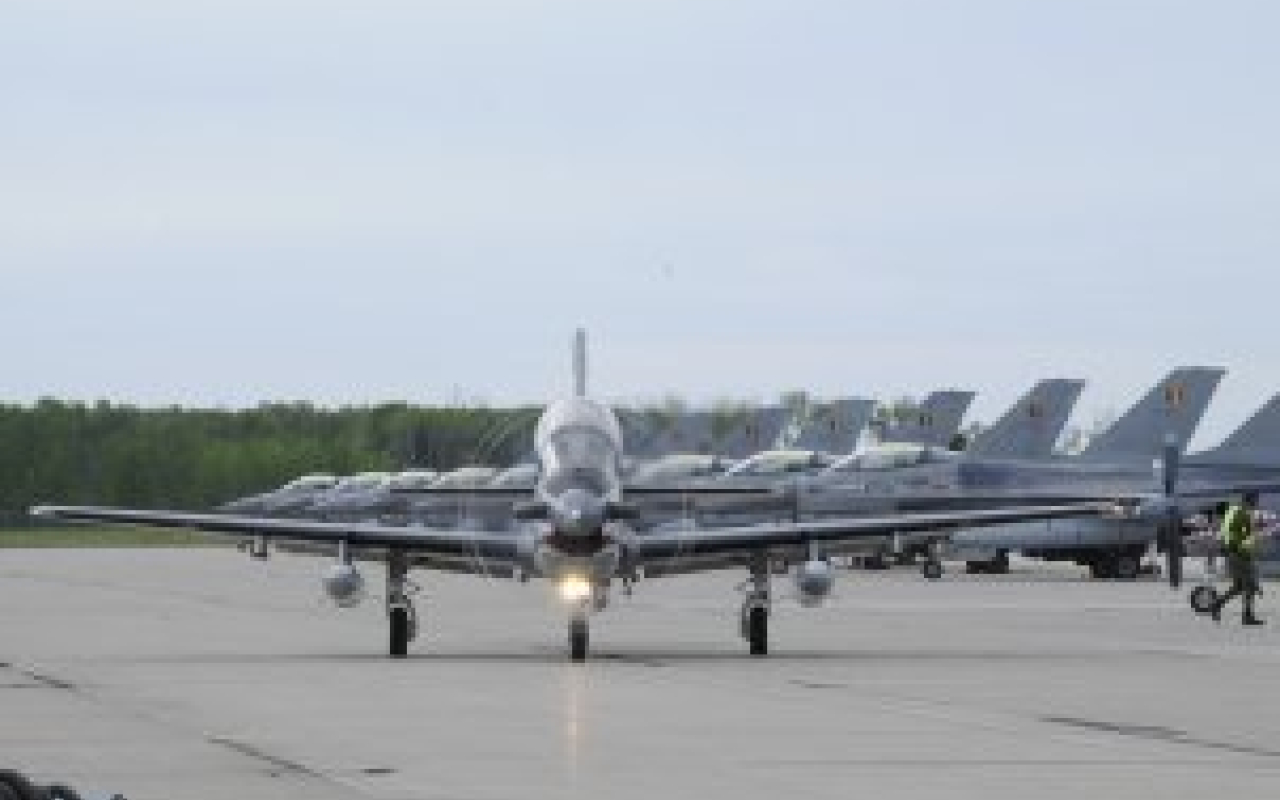 Fuerza Aérea Colombiana entrena con la Real Fuerza Aérea Canadiense