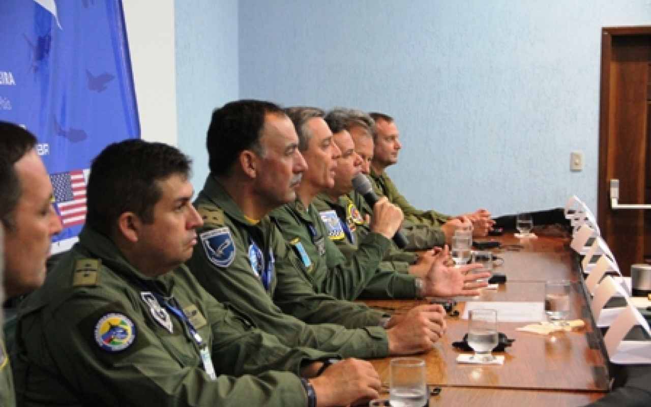 Comandantes de las Fuerzas Aéreas participantes en Cruzex Flight 2013 expresan sus primeras expectativas del Ejercicio