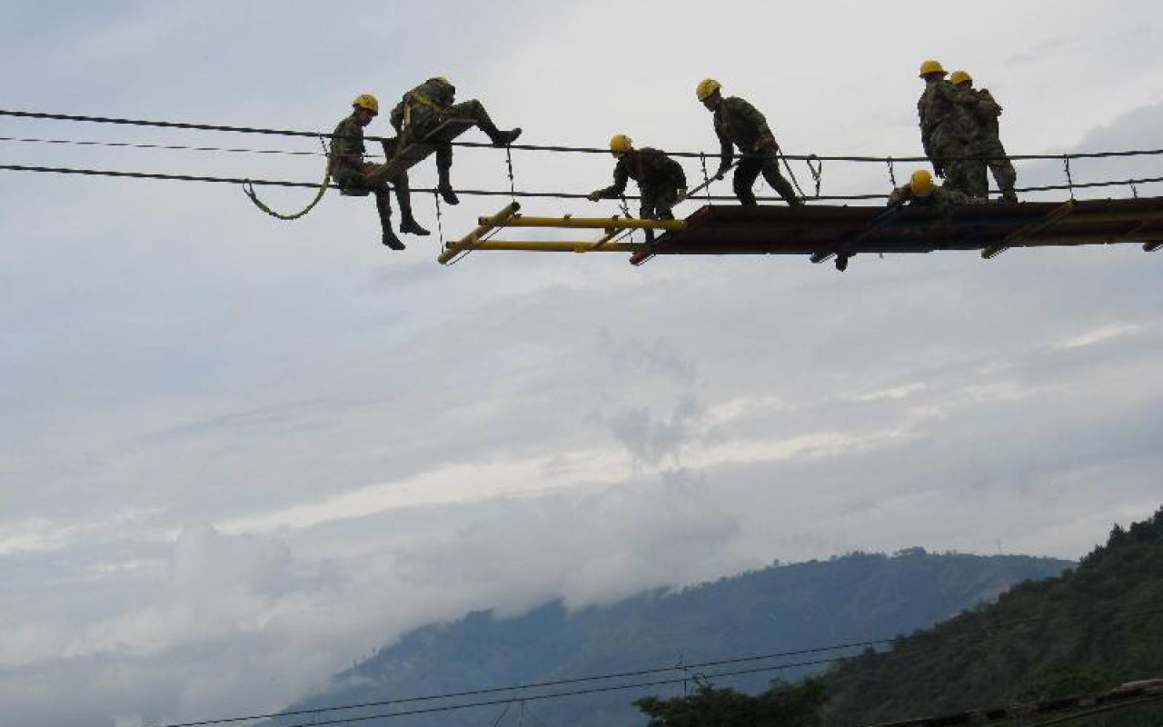 En Mercaderes se unen los Puentes Peatonales de la Esperanza