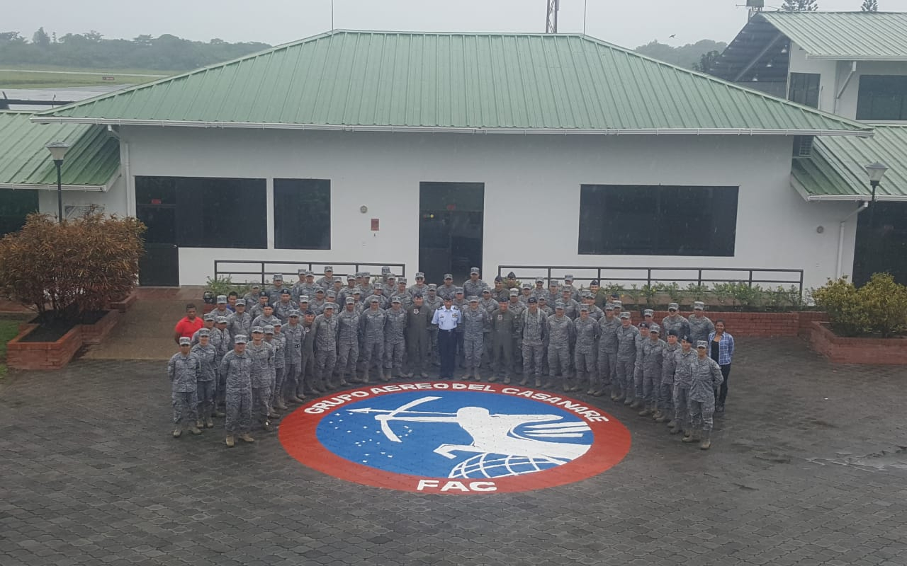 Técnico jefe de comando fuerza aérea 