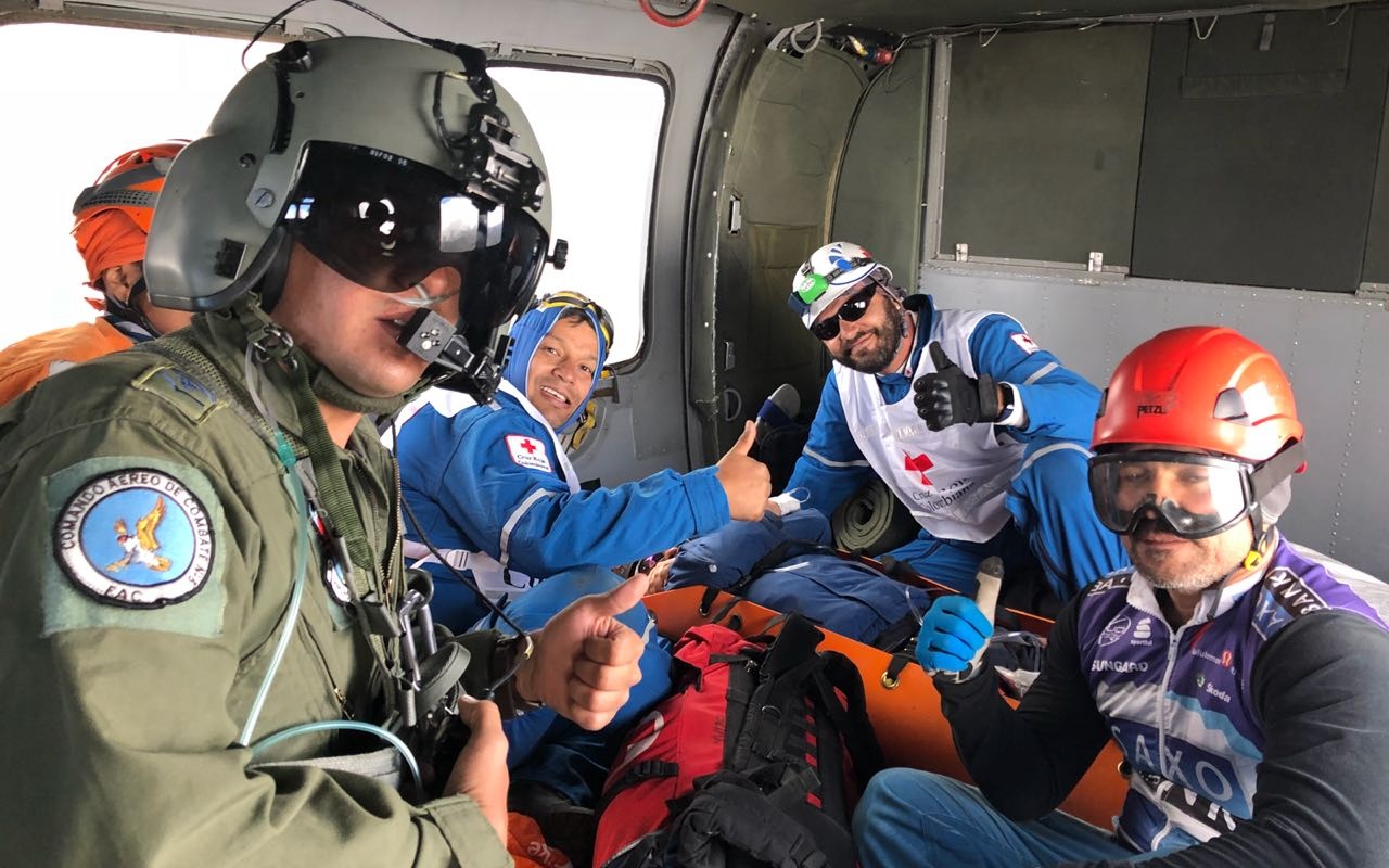 Fuerza Aérea evacua montañista herido en el Nevado del Tolima