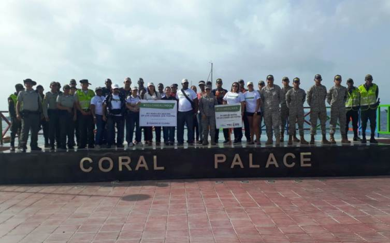 La Fuerza Aérea Colombiana participó en Colombia Limpia
