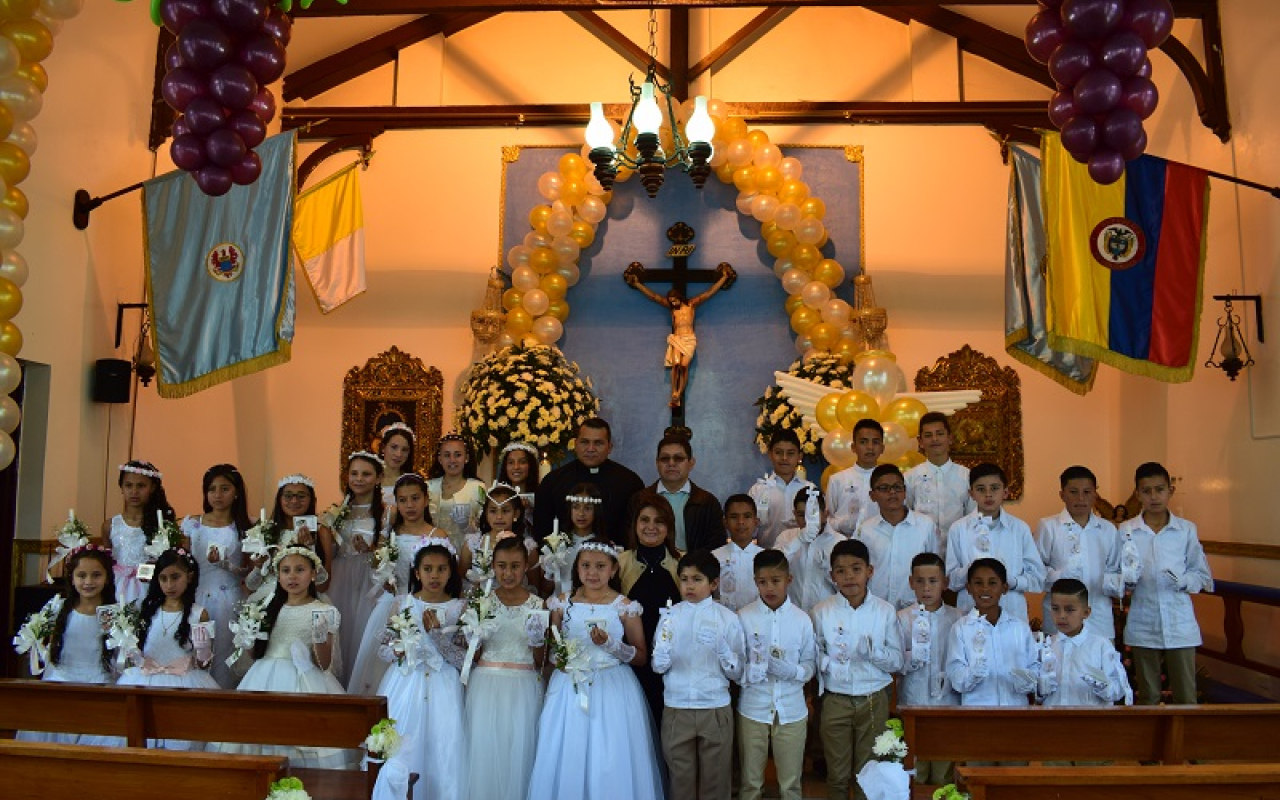CAMAN contribuye con las comunidades más vulnerables en los sacramentos