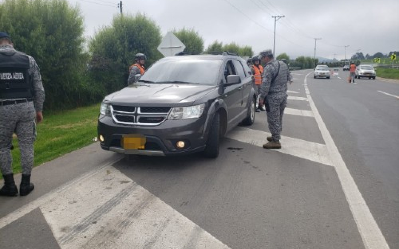 Fuerza Aérea Colombiana apoya Plan Retorno en las vías de Cundinamarca