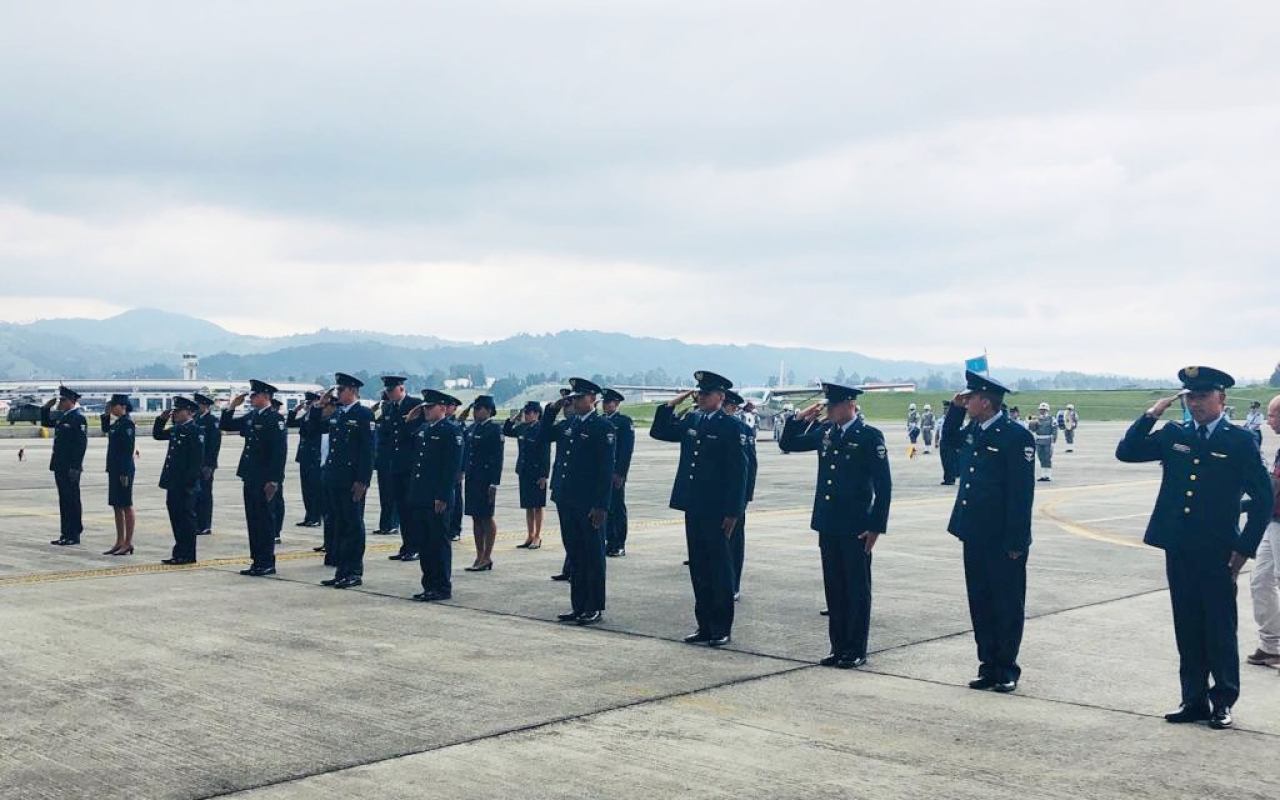 Con honores se celebraron ascensos de oficiales y suboficiales en el CACOM 5