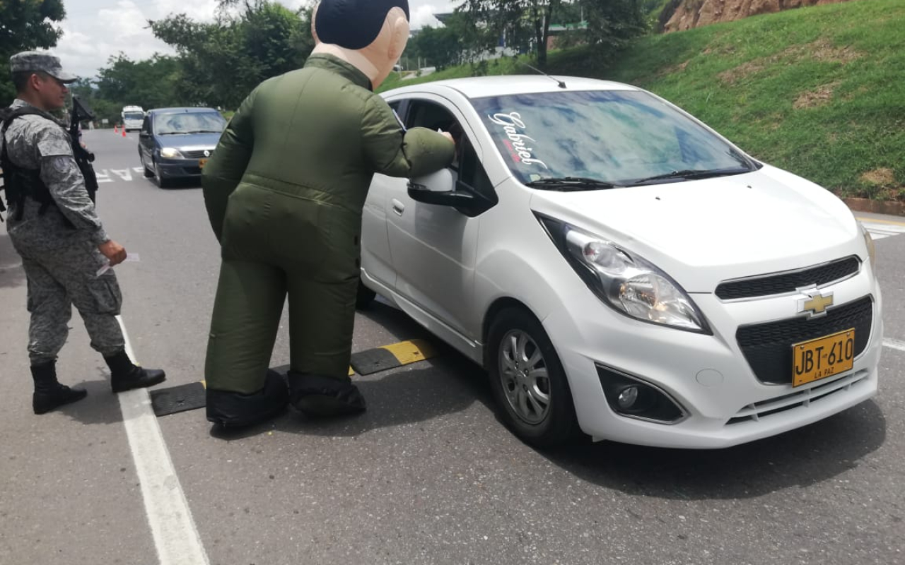 Con puestos de control,  la Fuerza Aérea Colombiana presente  en esta Semana Mayor.