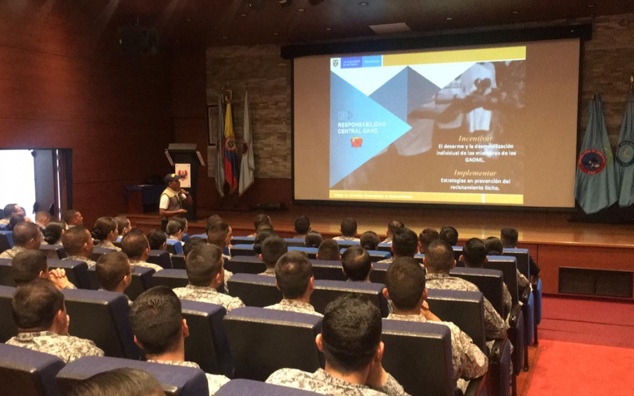 CAMAN recibe capacitación por parte del Grupo de Atención Humanitaria al Desmovilizado
