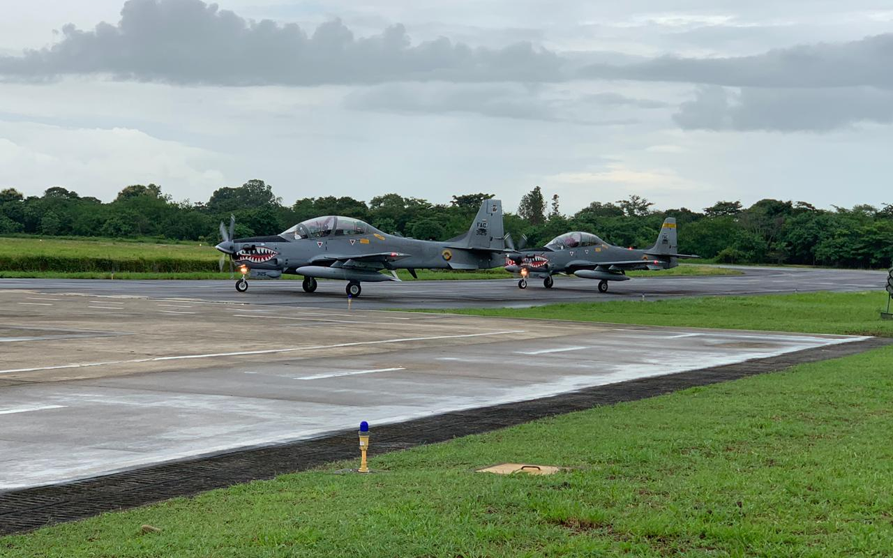 Aeronaves de la Fuerza Aérea dar apertura de la Ruta Libertadora en Tame, Arauca