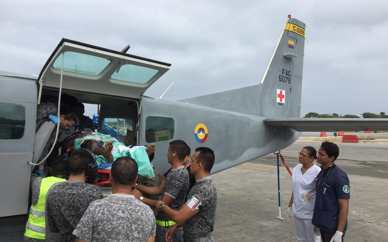 Aeronave ambulancia de la Fuerza Aérea Colombiana sigue salvando vidas en el Caribe