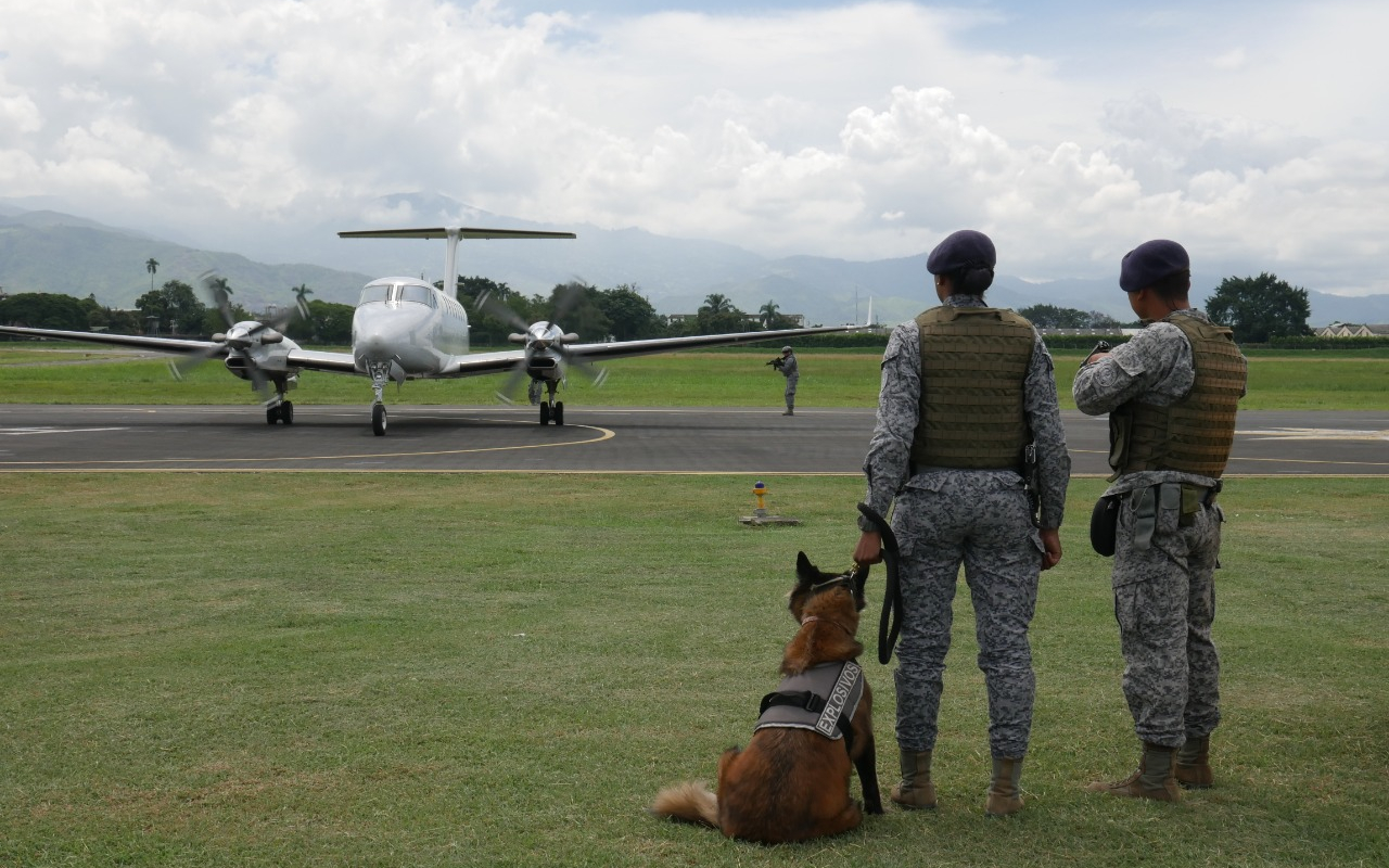 ¿Cómo se intercepta una aeronave ilícita?, así se entrenan en Andes II 