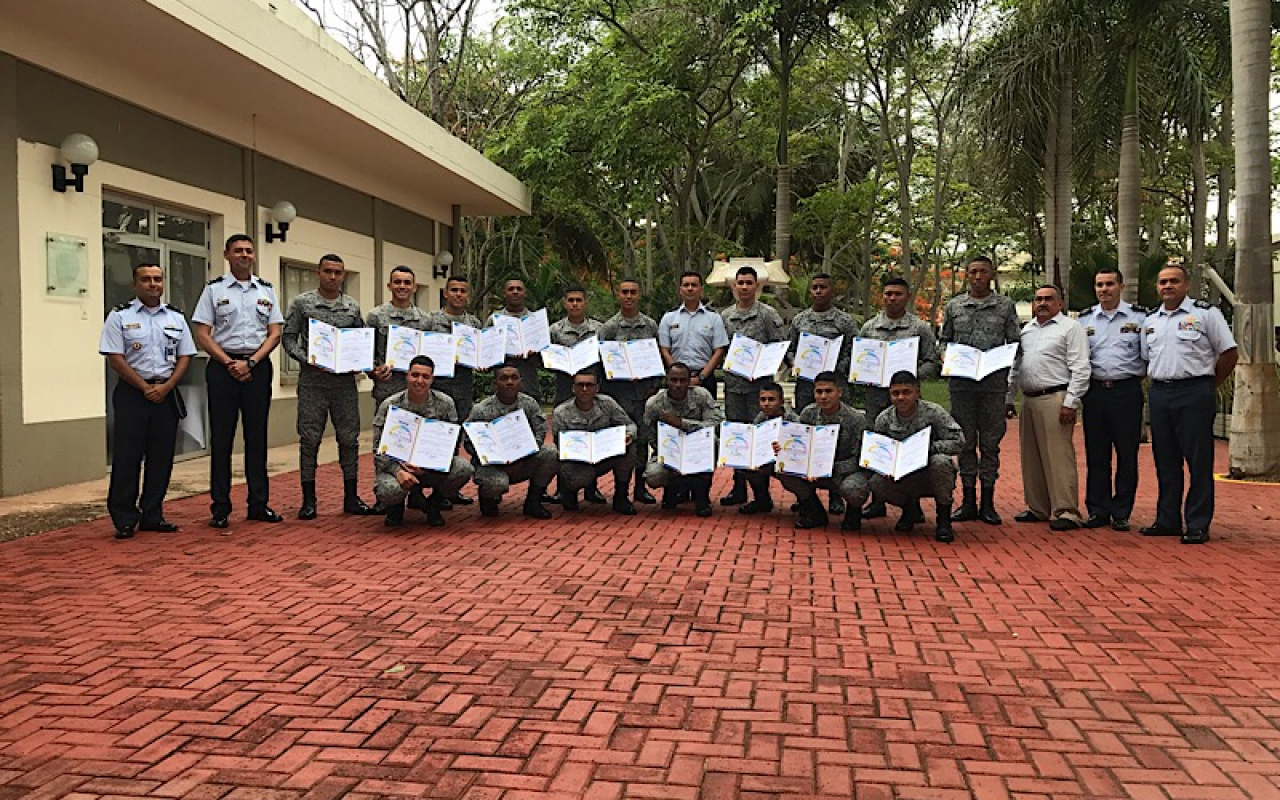 Diecisiete soldados culminaron su bachillerato, durante su servicio militar