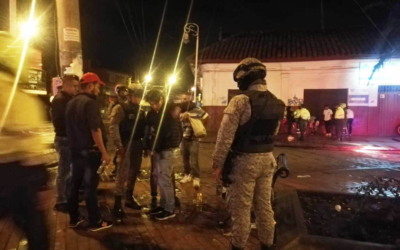 CAMAN impide microtráfico y riñas callejeras en Madrid Cundinamarca