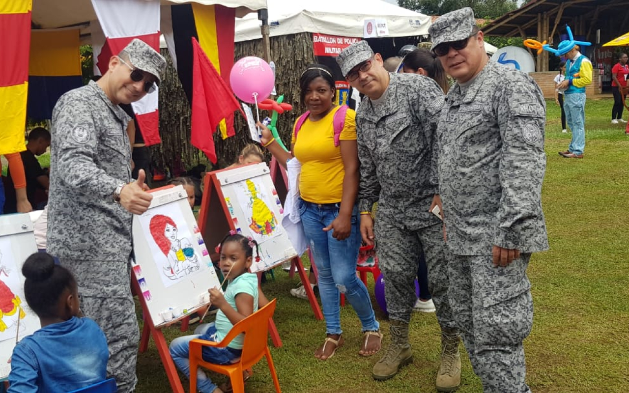 Fuerza Aérea Colombiana participó de la actividad "Cuando Grande Quiero Ser"