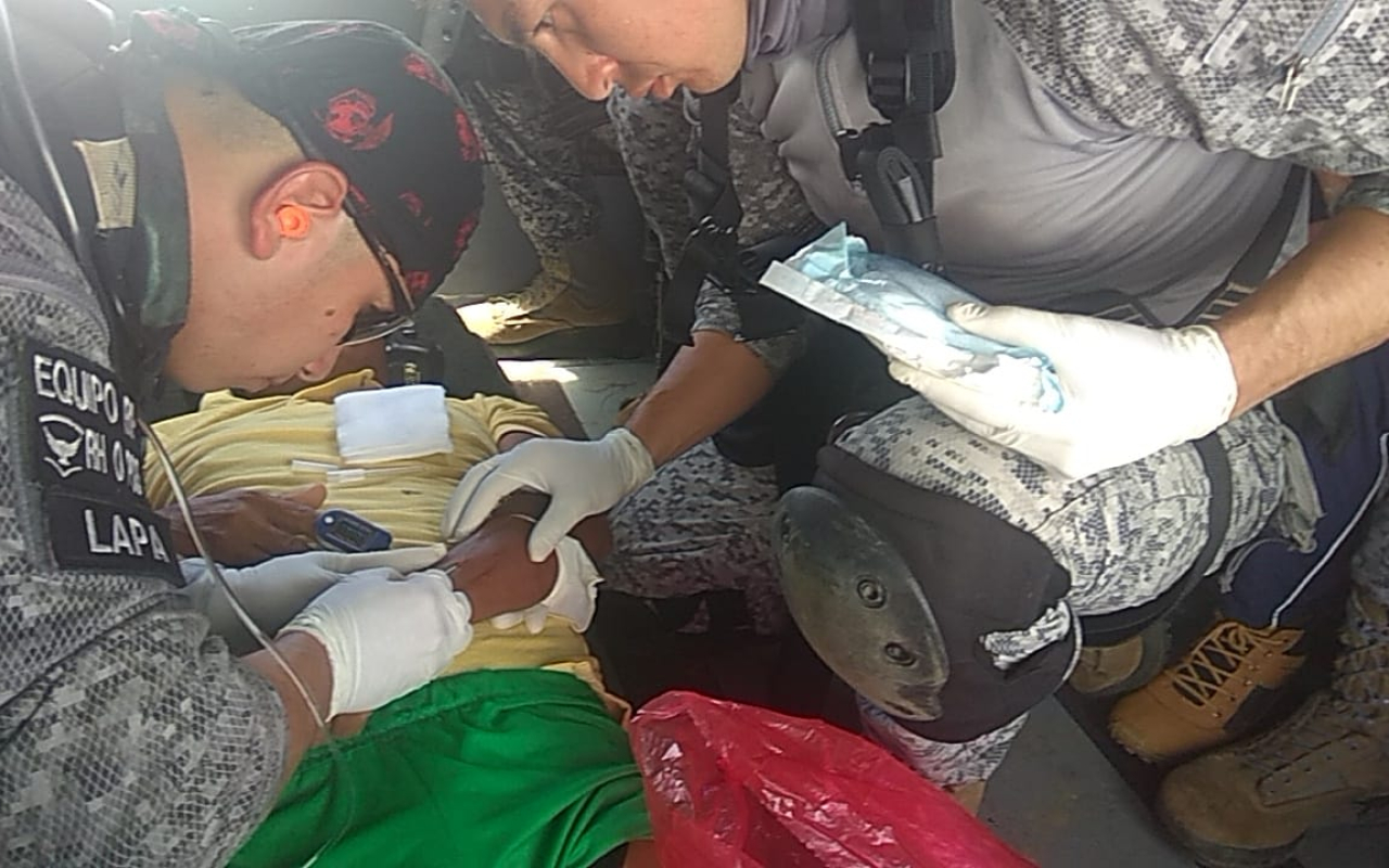 Indígena de la etnia Embera Katío fue rescatado en un helicóptero Ángel de la Fuerza Aérea