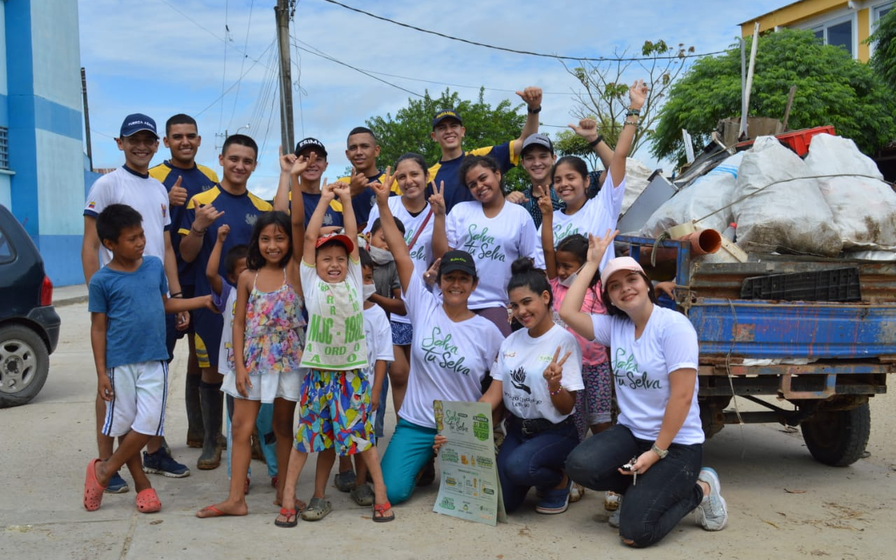 Jornada de aseo colectivo busca generar conciencia en el Amazonas