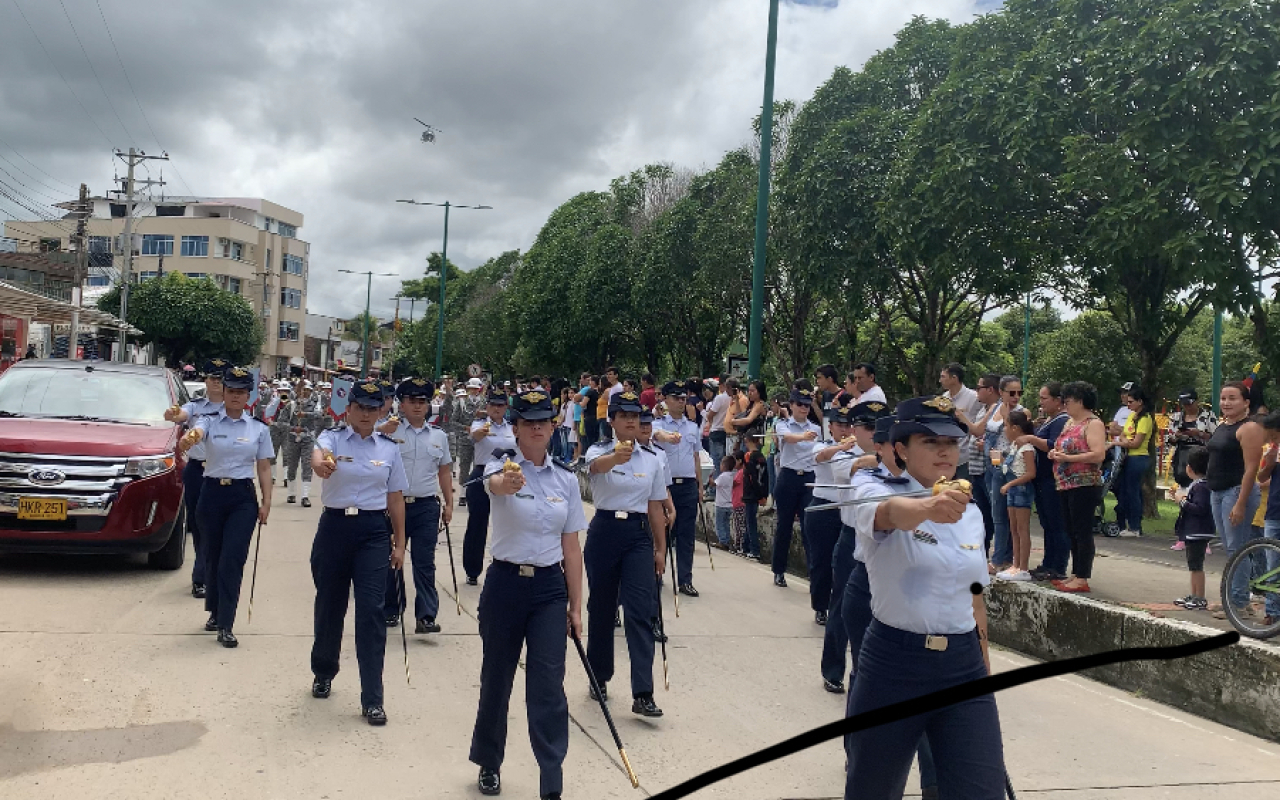 Con orgullo mística y disciplina el Grupo Aéreo del Casanare desfiló el 20 de Julio en Yopal
