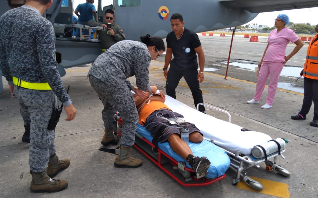 Adulto con posible condición cerebro vascular es trasladado por el Grupo Aéreo del Caribe