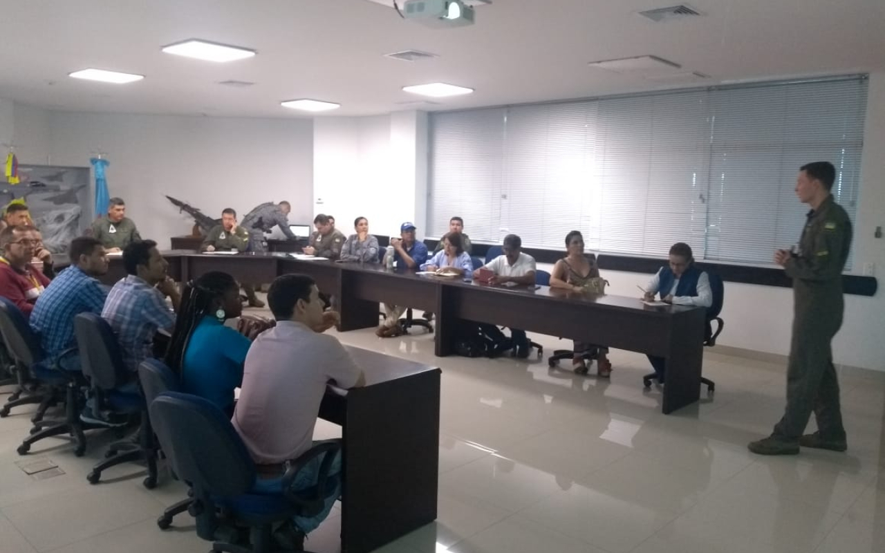 Comando Aéreo de Combate No. 1 lidera el primer comité aviario del 2019