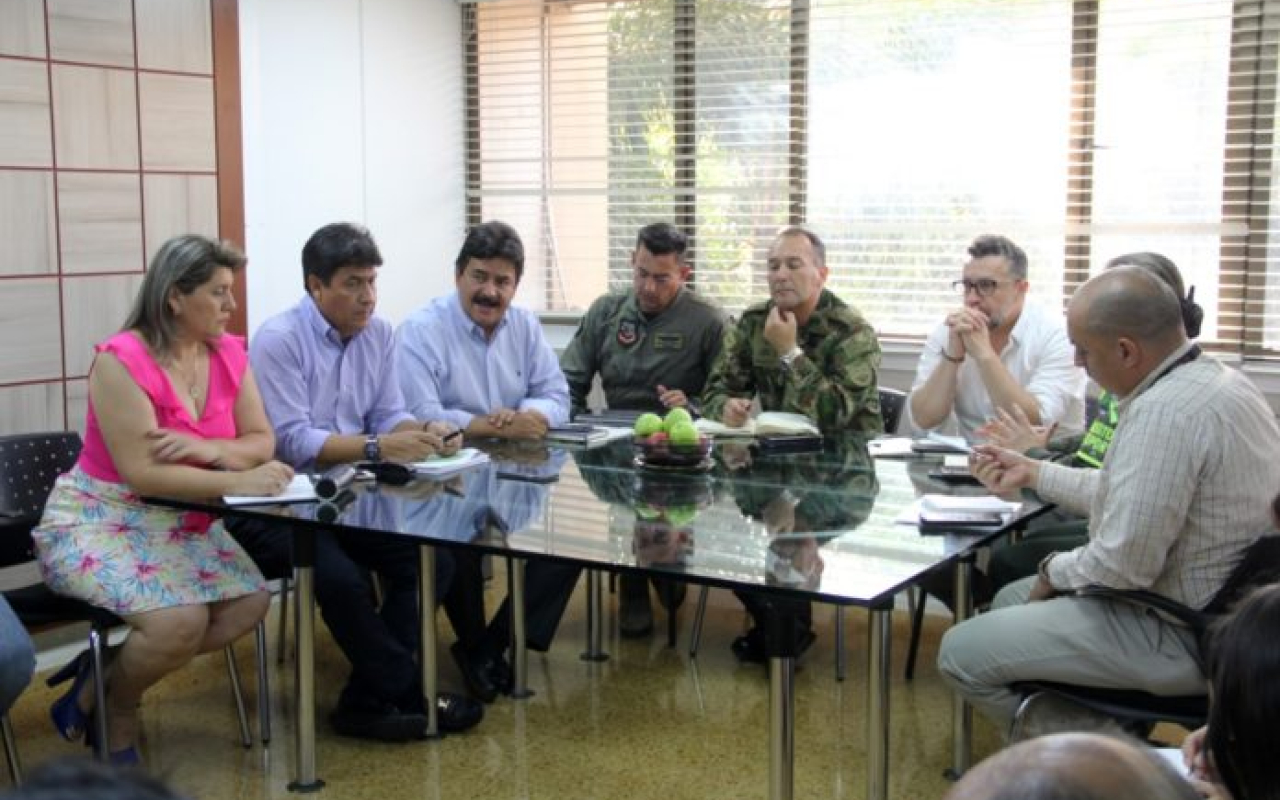 Fuerza Aérea presente durante comité de emergencia en Neiva