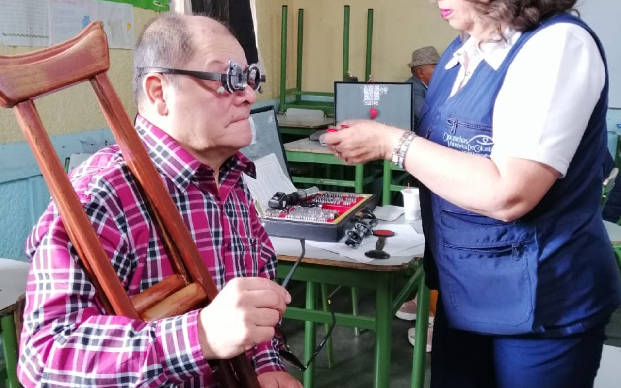 Más de 900 personas se beneficiaron de Jornada de Apoyo al Desarrollo en Engativá