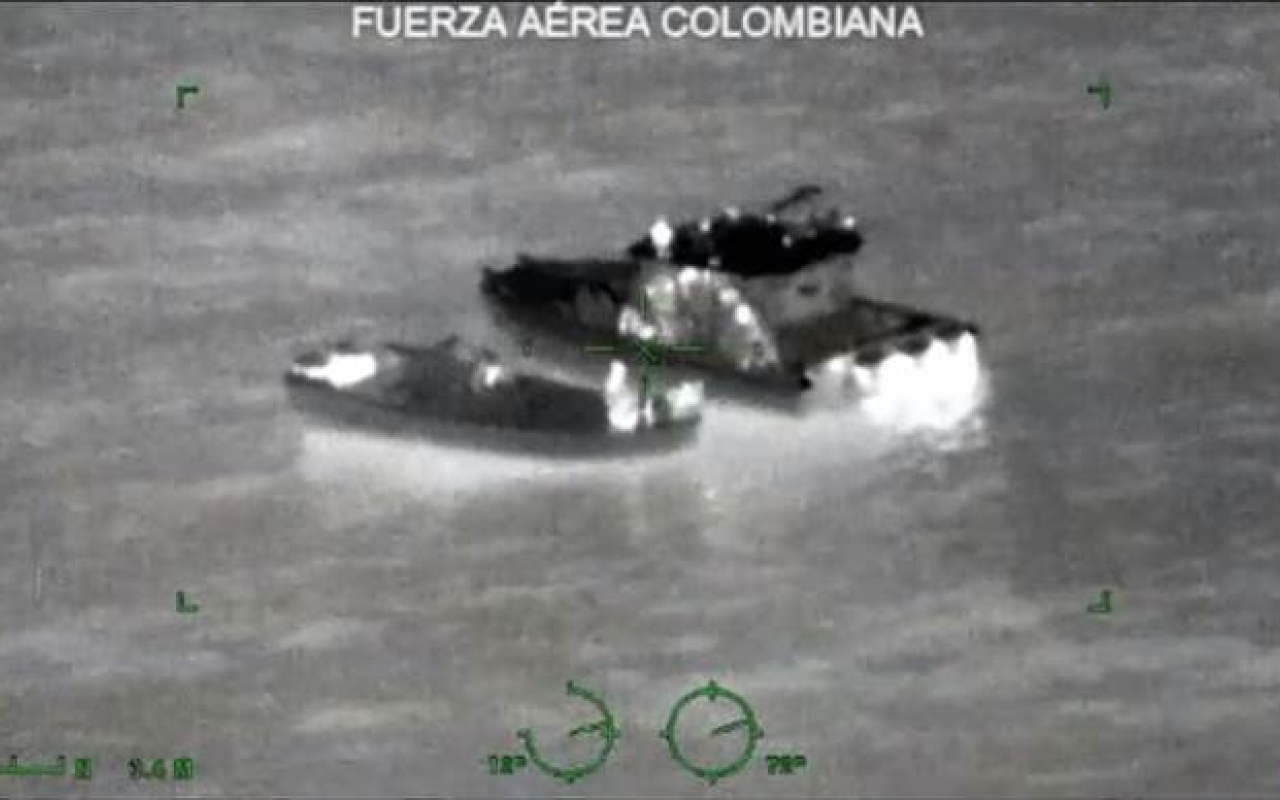 Incautada embarcación ilegal con 1.247 kilogramos de clorhidrato de cocaína en la costa pacífica