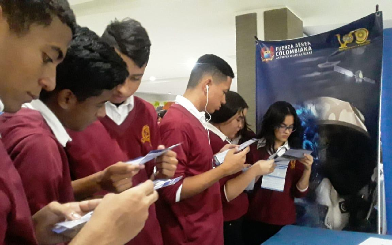 Comando Aéreo de Combate No 3 participa en Educolombia 2019