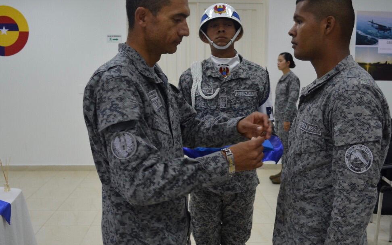 Con éxito, jóvenes bachilleres culminan su servicio militar en la Fuerza Aérea Colombiana