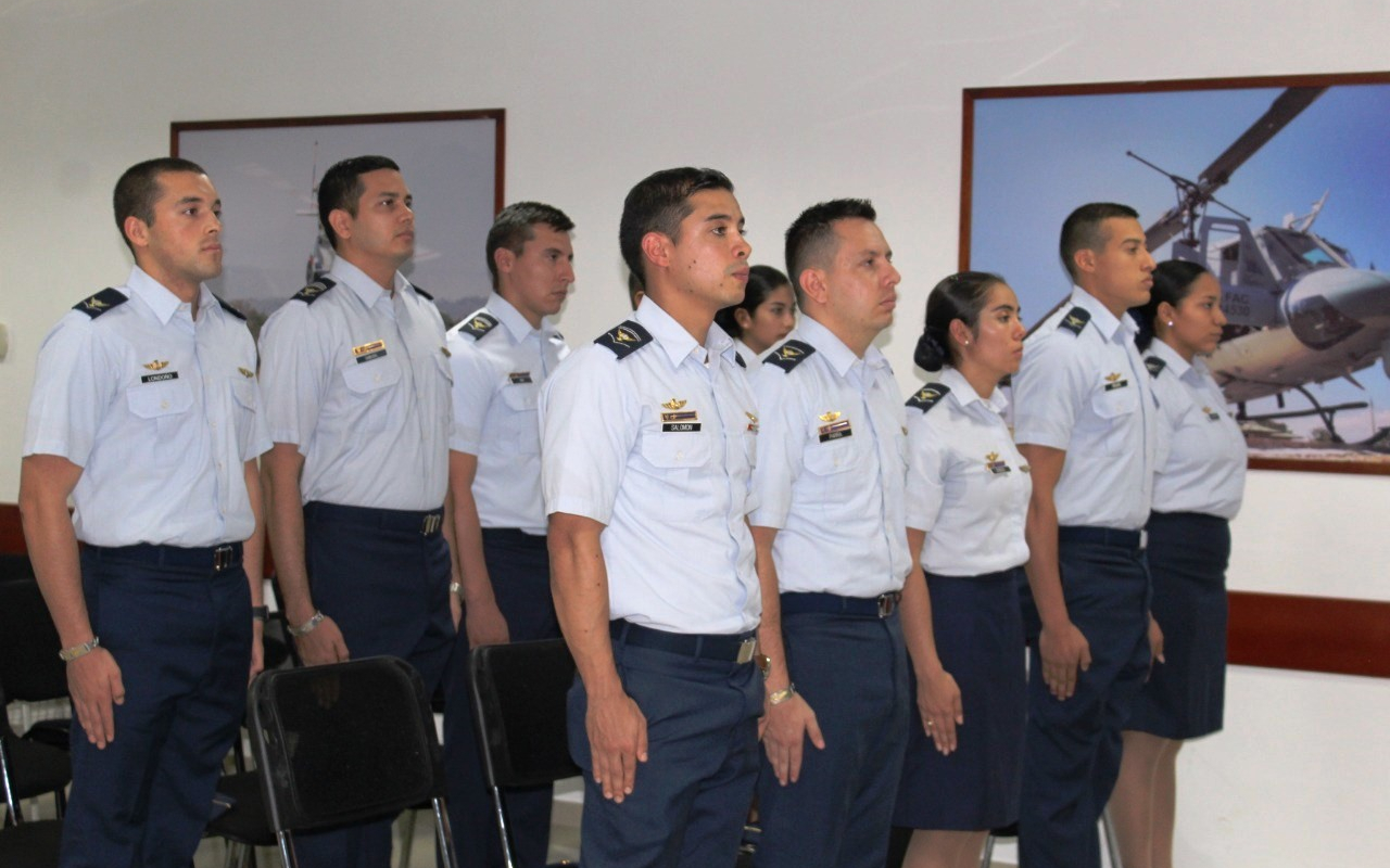 En el CACOM 4 se reconoce la importante labor de los controladores aéreos 