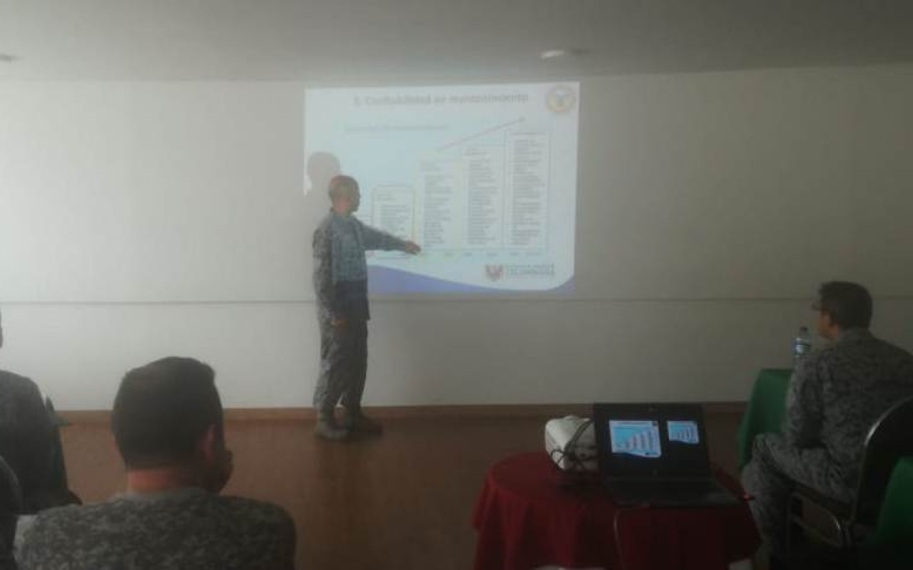 Comando Aéreo de Mantenimiento lidera curso de Inspector Técnico de la Fuerza Aérea Colombiana 