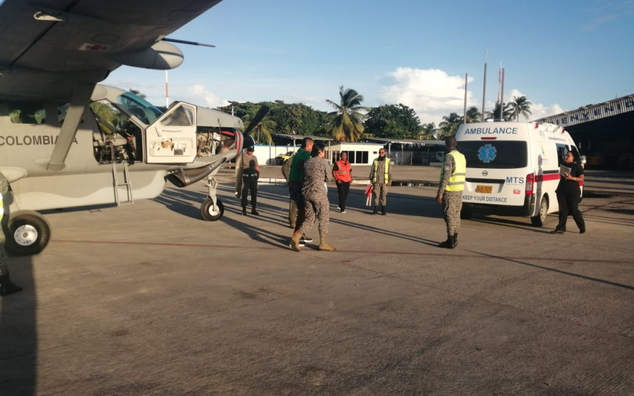 La Ambulancia con alas cumple con éxito su misión en las Islas