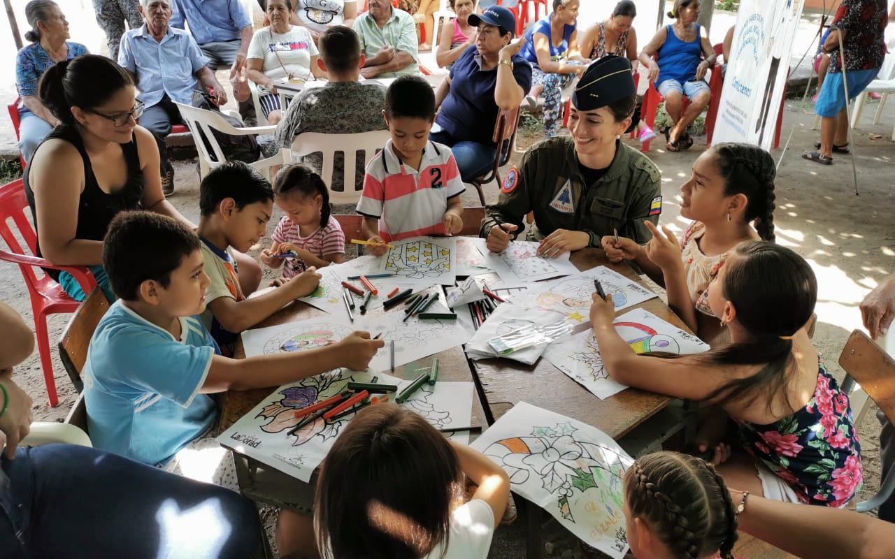 Habitantes de Guarinocito, Caldas, beneficiados con Jornada de Apoyo al Desarrollo