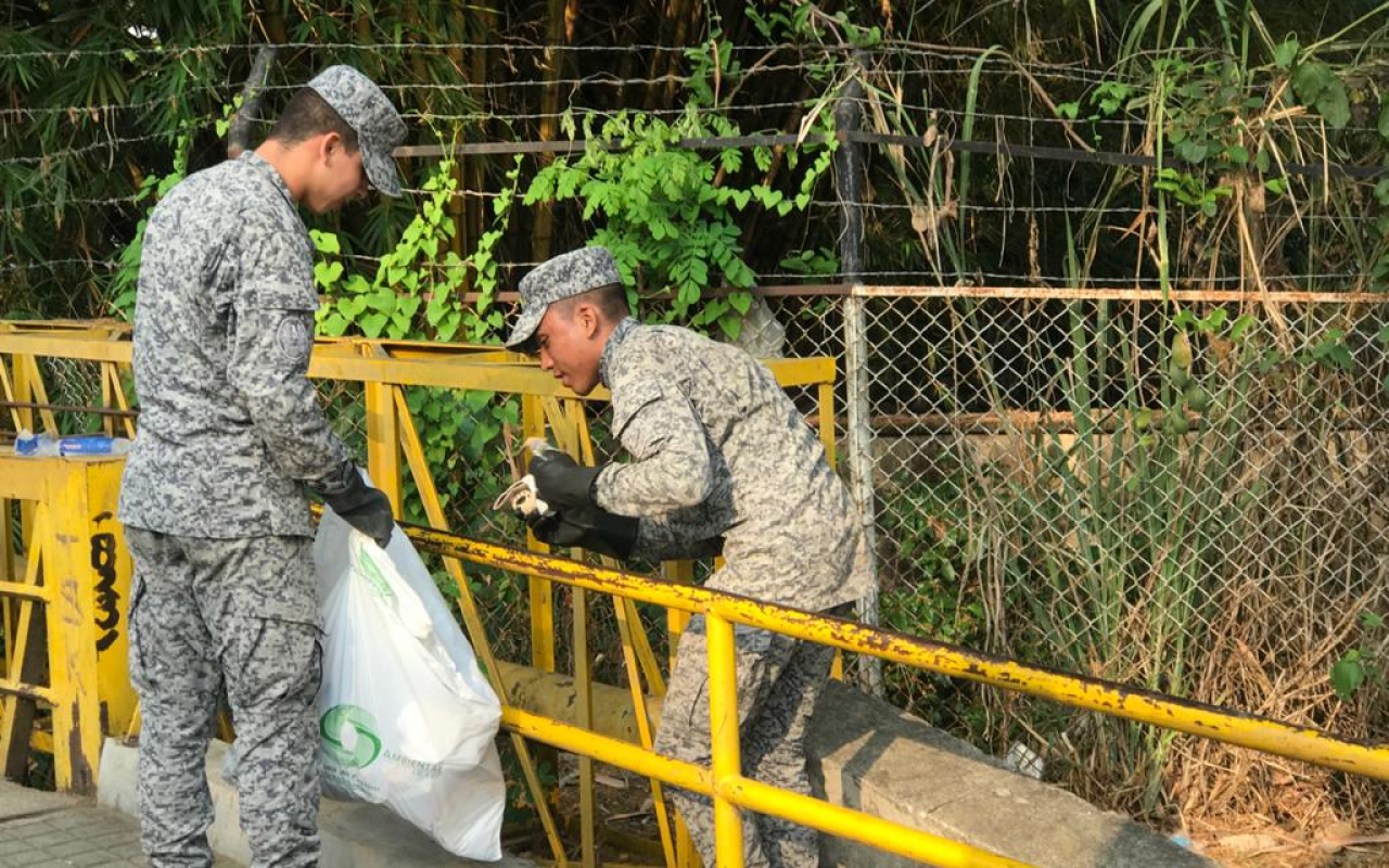 CACOM 4 apoya jornada de aseo y embellecimiento en Melgar.
