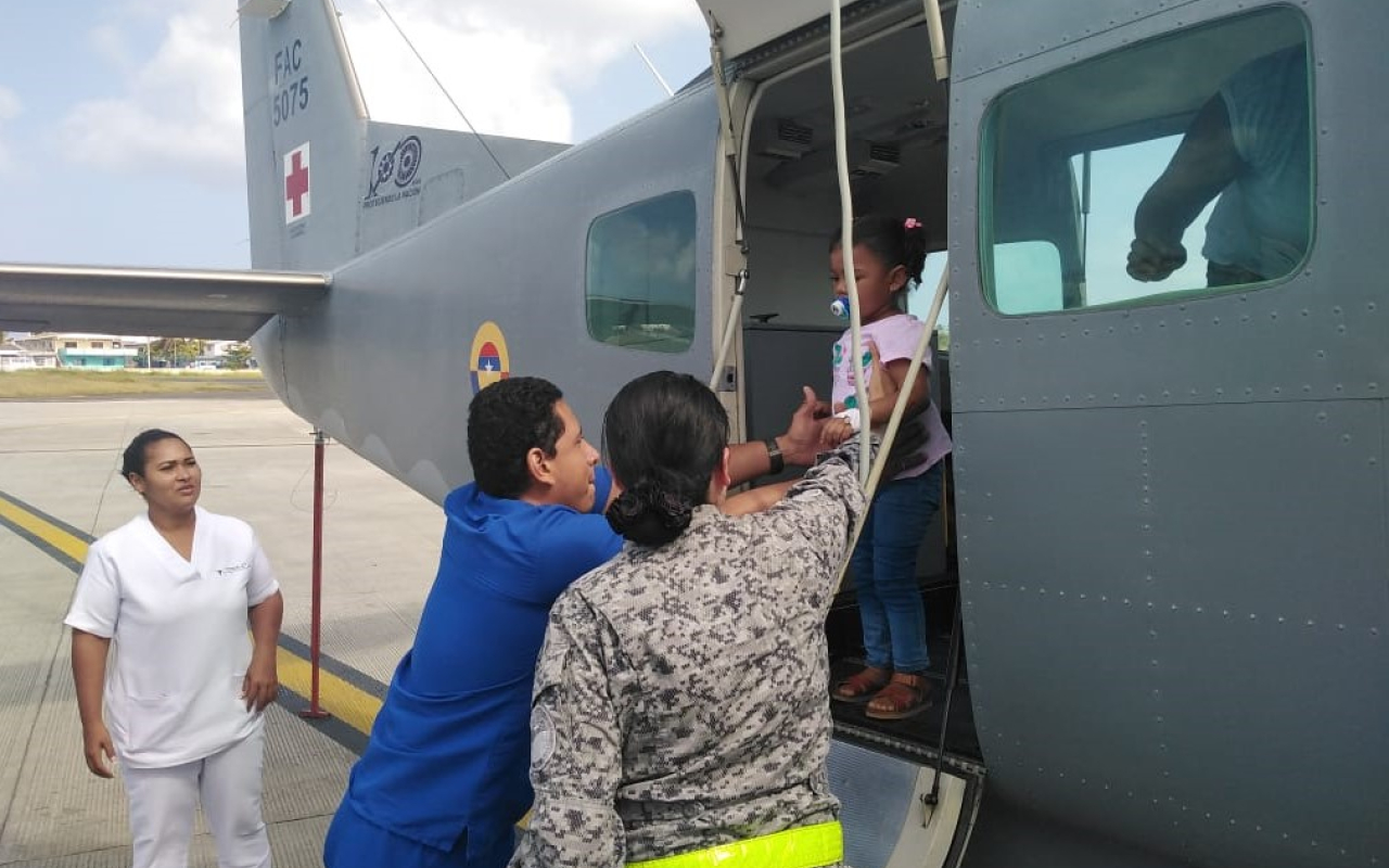 Traslado aeromédico a menor de 2 años desde Providencia