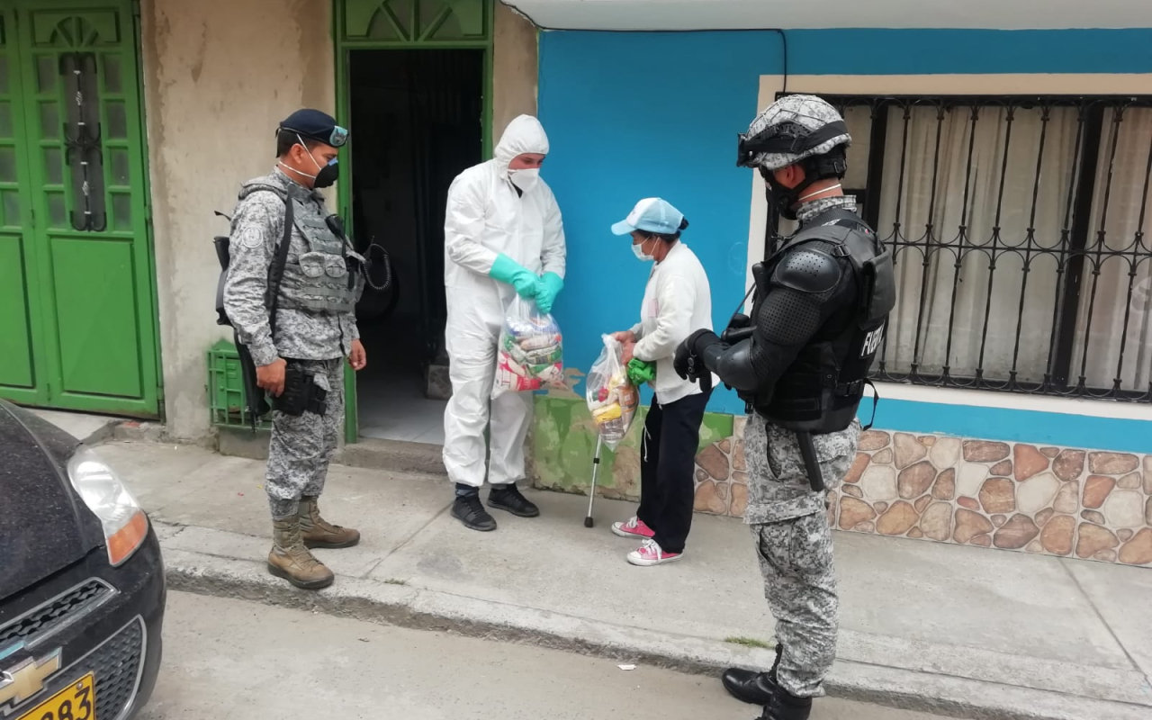 CAMAN apoya alcaldía de Madrid para entrega de mercados a comunidad vulnerable