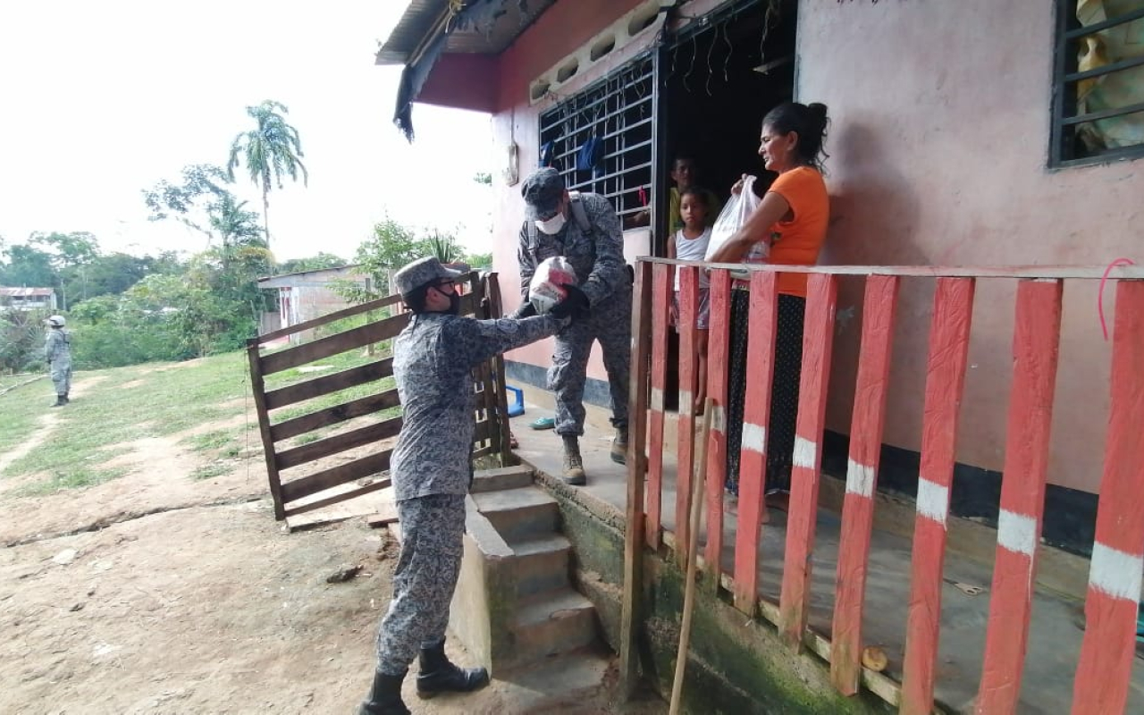 Importante ayuda humanitaria es entregada en el municipio de Solano, Caquetá.
