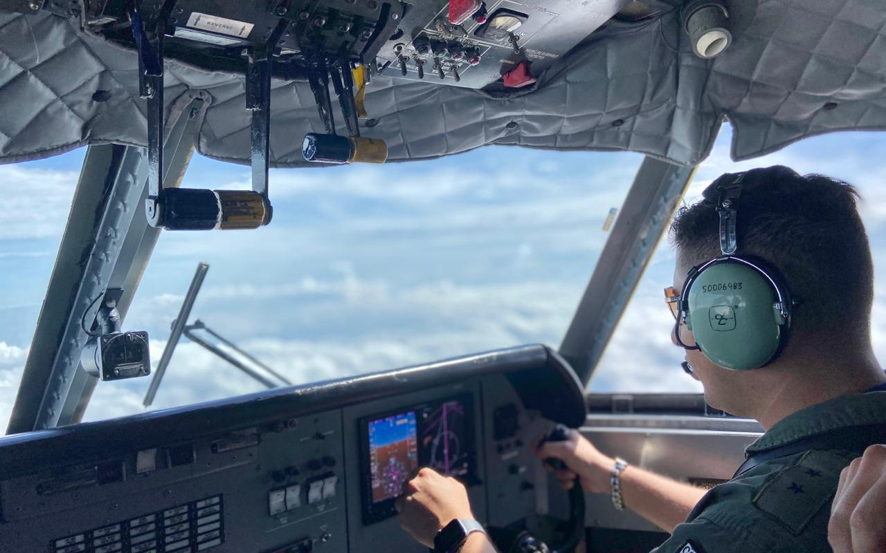 Incorpórese como Oficial o Suboficial de la Fuerza Aérea Colombiana
