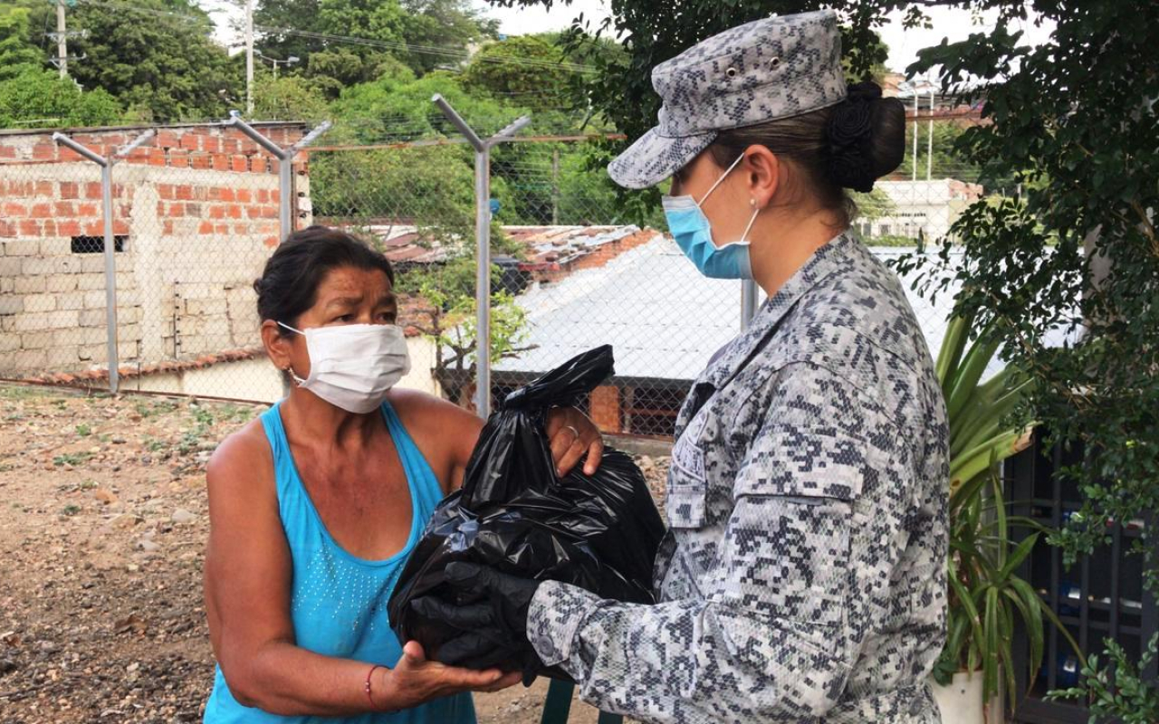 La Fuerza Aérea sigue comprometida y ayudando a familias de escasos recursos