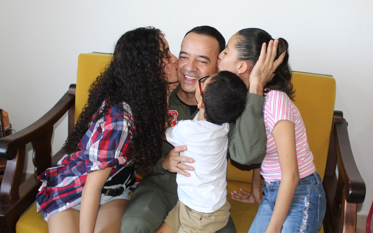 PADRES MILITARES FAC