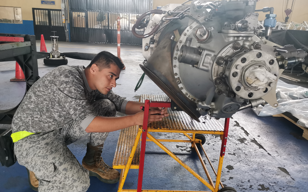 Técnico en Mantenimiento Aeronáutico