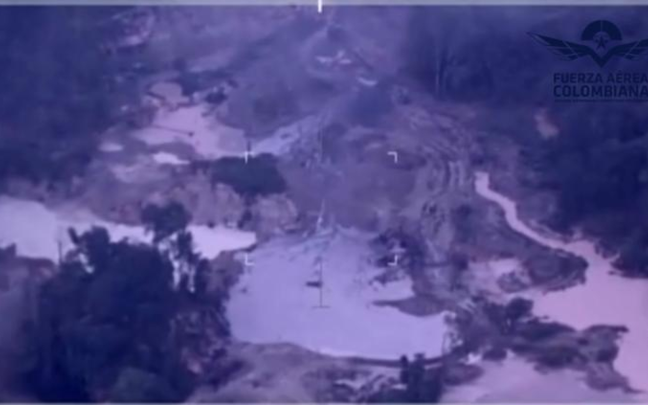 Contundente operación contra explotación de yacimientos mineros, economía ilícita que destruye el Medio Ambiente