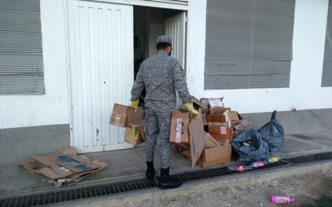 El Reciclaje de residuos sólidos pilar de la gestión ambiental en el Comando Aéreo de Mantenimiento