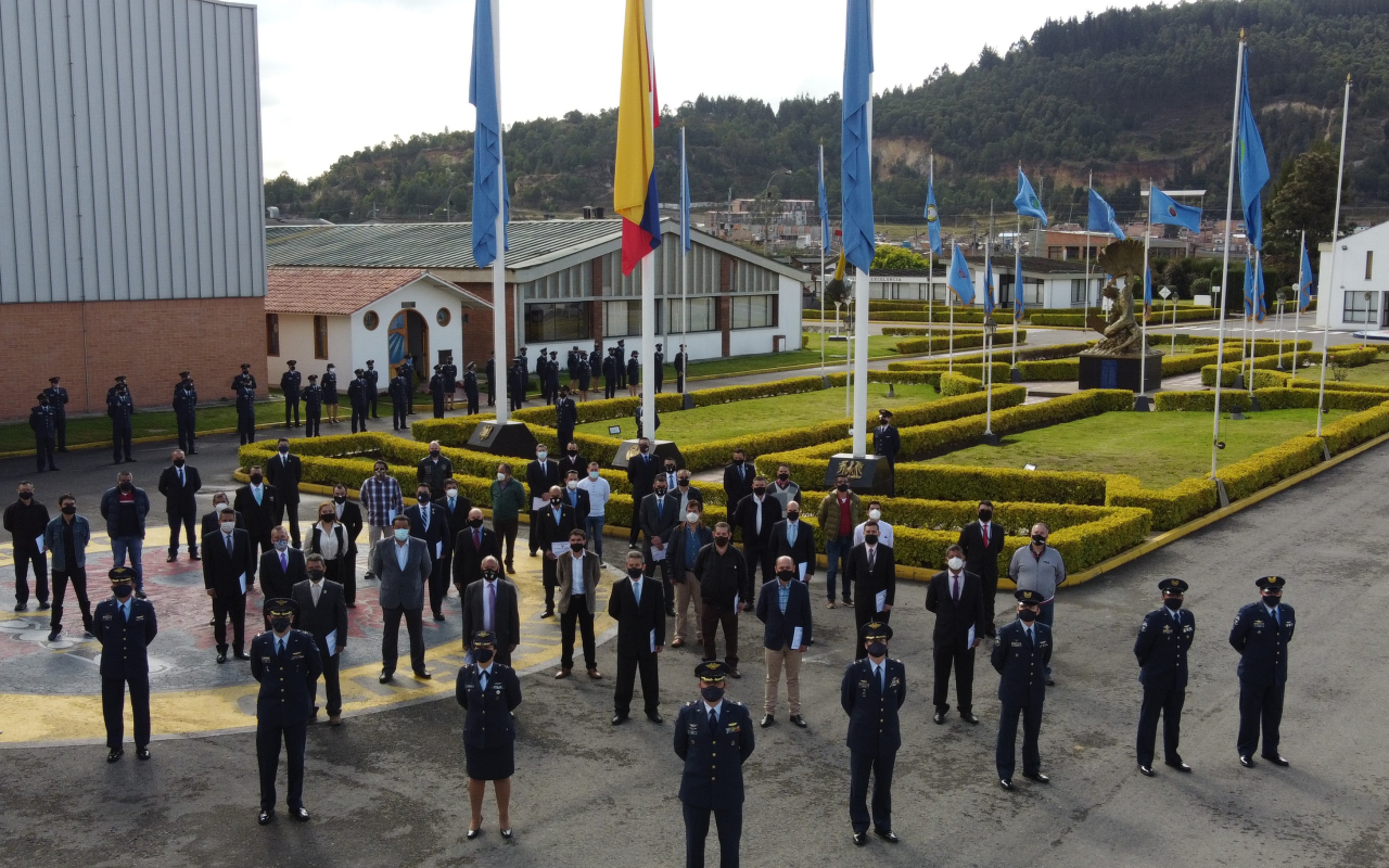 Homenaje a veteranos que siguen prestando sus servicios en el CAMAN.