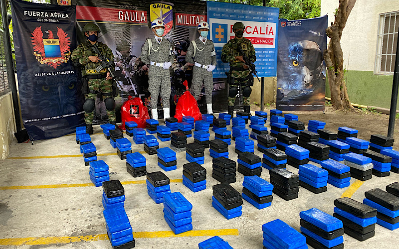 La Fuerza Aérea Colombiana lideró operación de incautación de droga en la Guajira