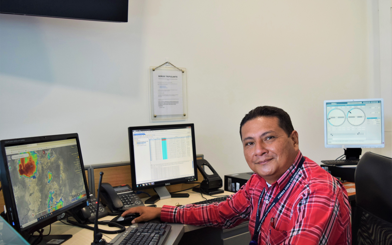 Operadores Meteorológicos, una profesión con altura