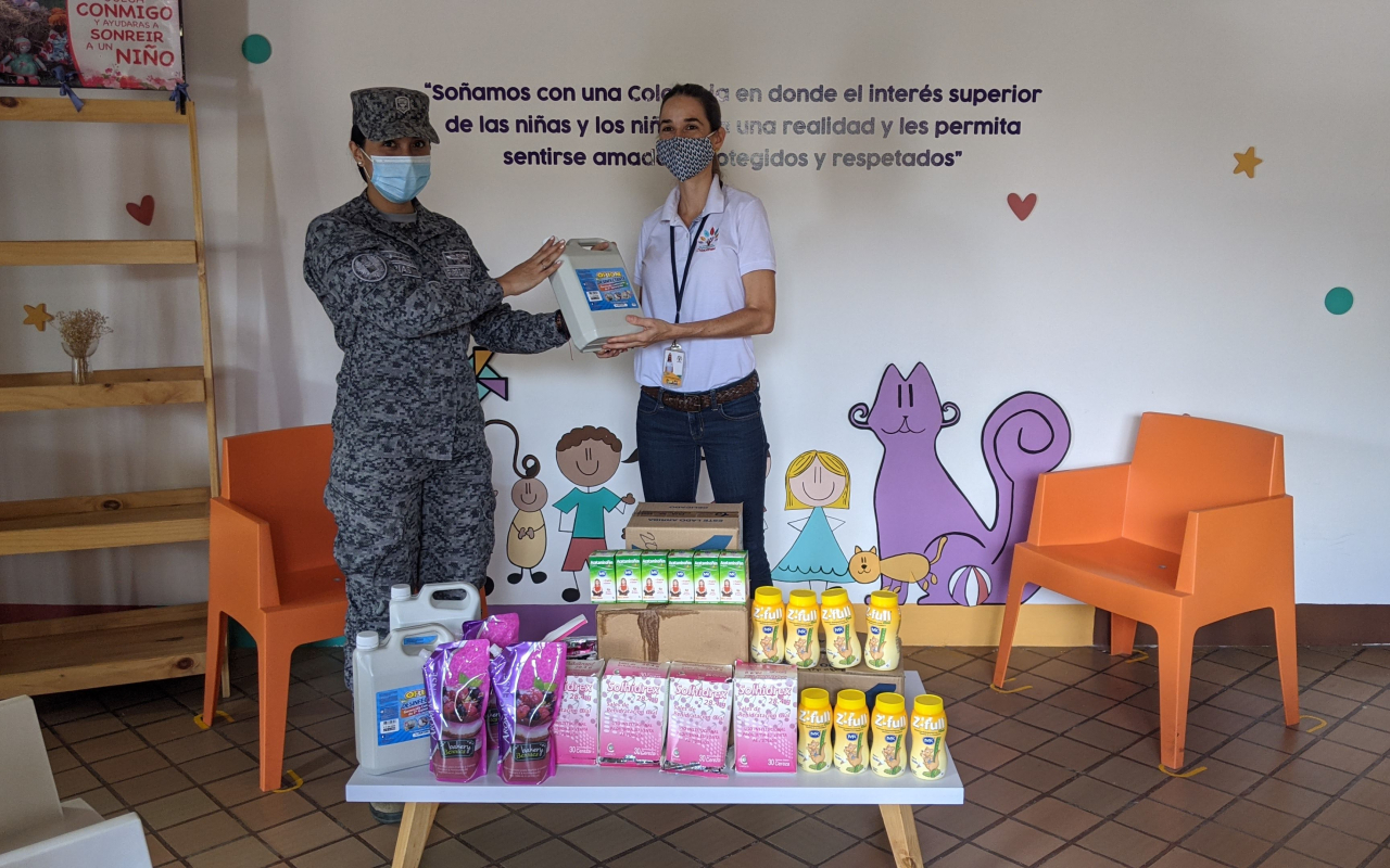 Fundación Chiquitines recibe la solidaridad de su Fuerza Aérea Colombiana