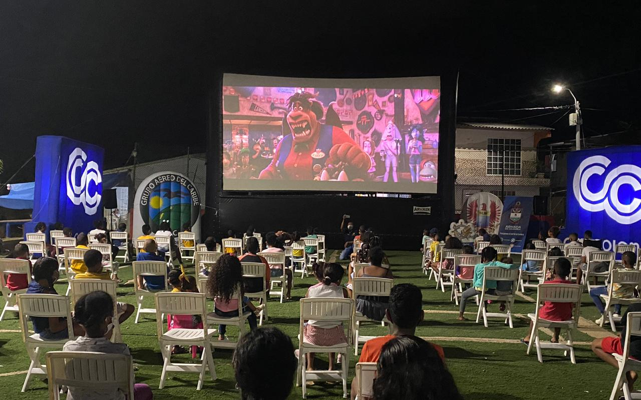 Fuerza Pública y Cine Colombia llevan las mejores películas al departamento Archipiélago 